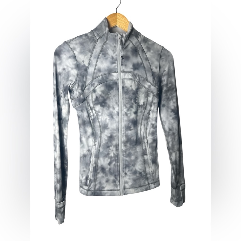Lululemon Nulu Cropped Define Jacket – Size 4 – Meadow Haze Grey Multi - Picture 5 of 7